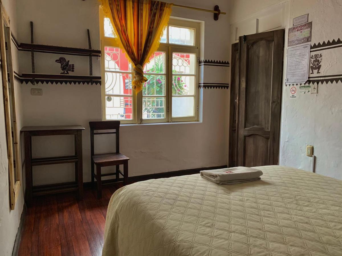 Hostal Yakumama Cuenca Exteriér fotografie